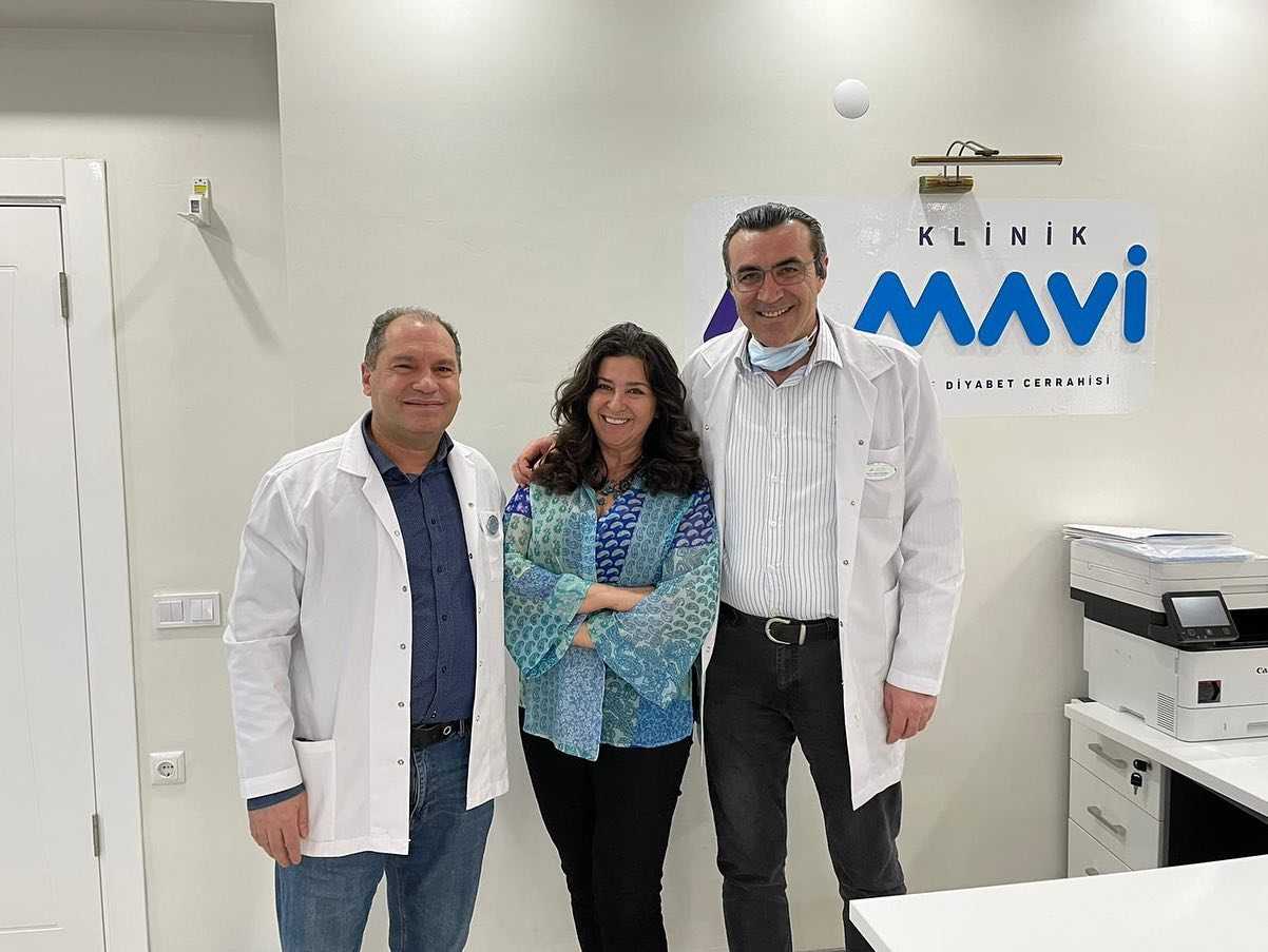 Cirujanos bariátricos certificados en Turquía en Klinik Mavi