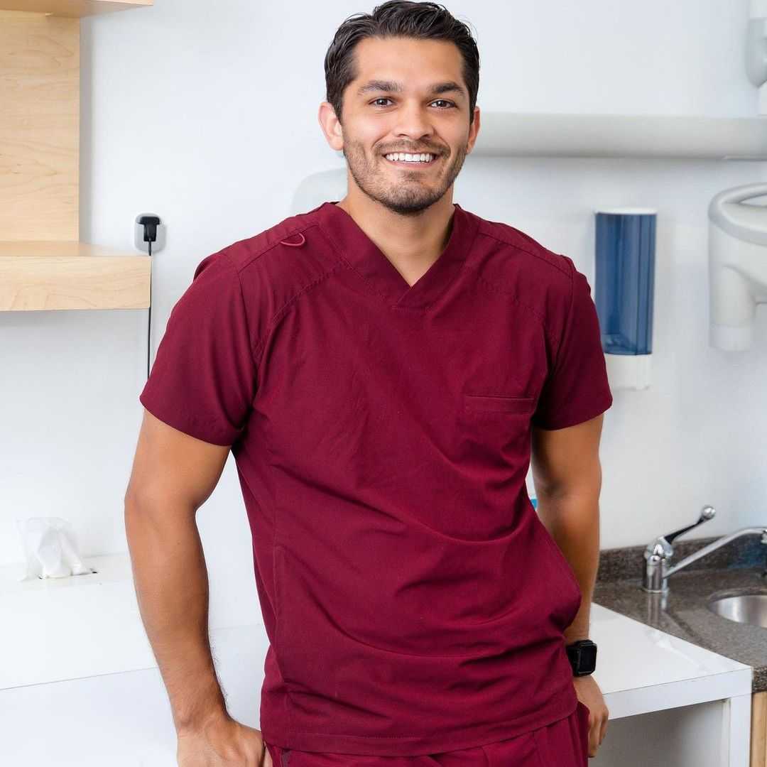 Dr. Javier Domínguez