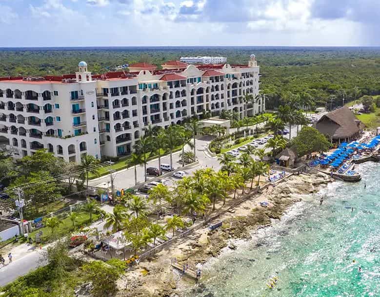 Costamed Medical Group in Mexico