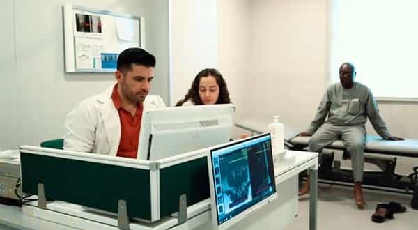 Turan Turan Doctores en Bursa, Turquía