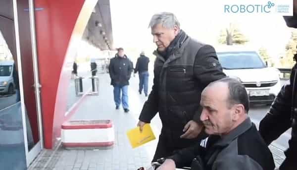 История г-на Брахима - Операция на позвоночнике в Бурсе, Турция при переломе позвоночника