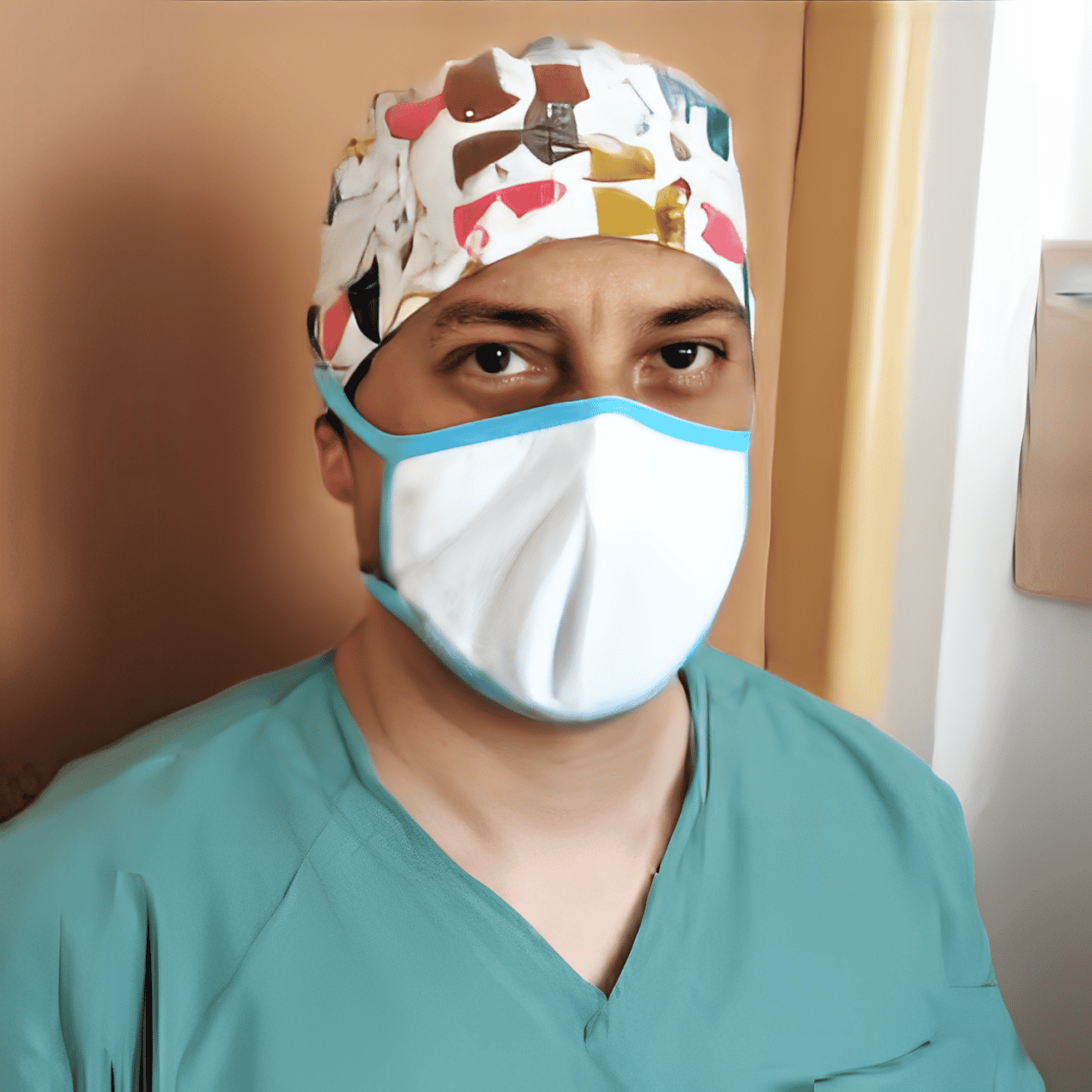 MUDr. Mgr. Karim Dakkak