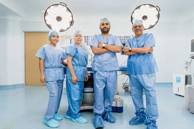 Cirugía de reemplazo de disco en la columna vertebral en México