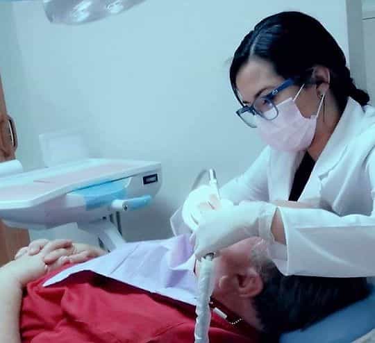 Trabajos dentales en Mexicali por DG Dental - Diana Gastelum