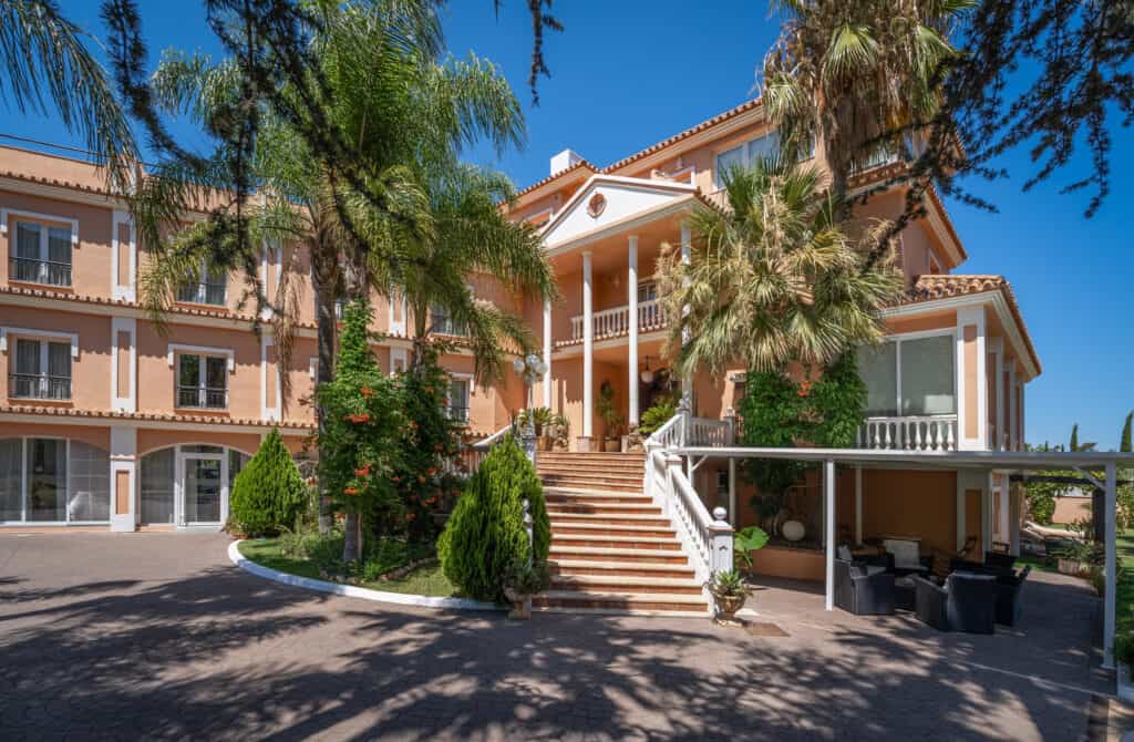 Rehabilitación España