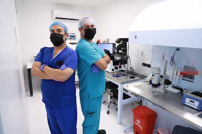 Dr. López Rioja - Médico de FIV en Culiacán, México