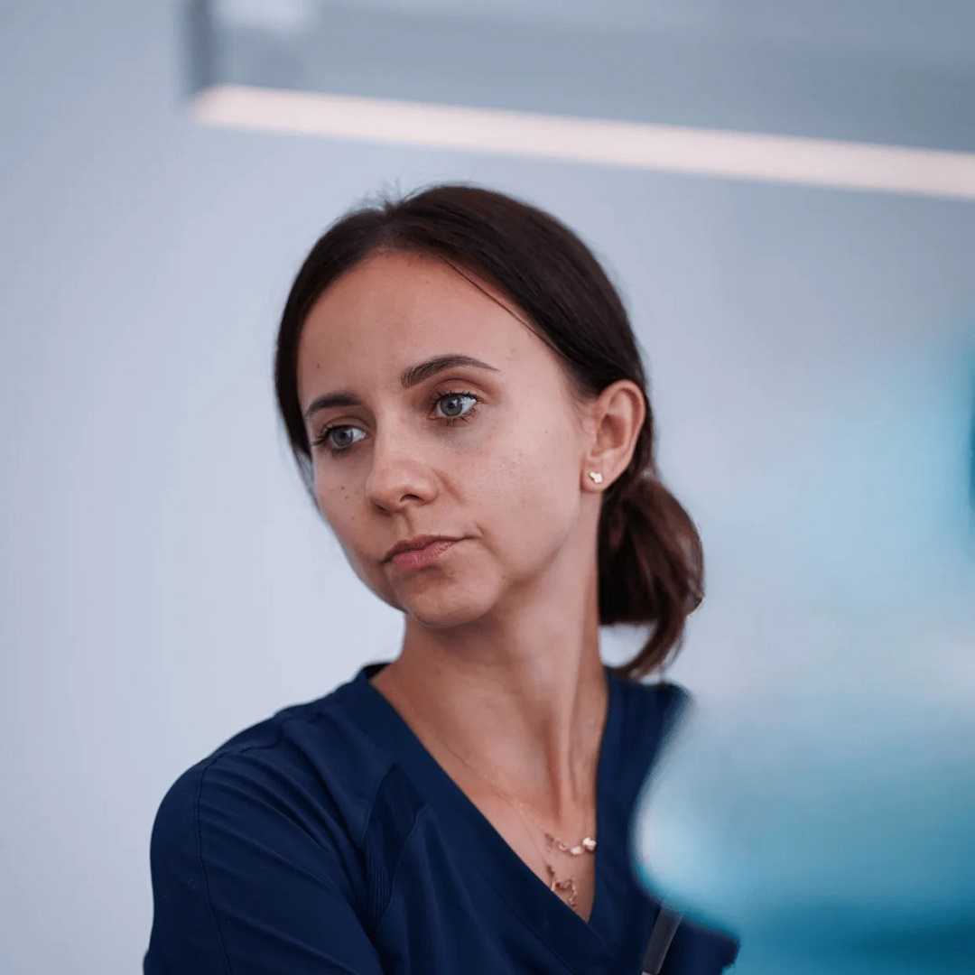 الدكتورة حنا كليمزا، دكتوراه في الطب