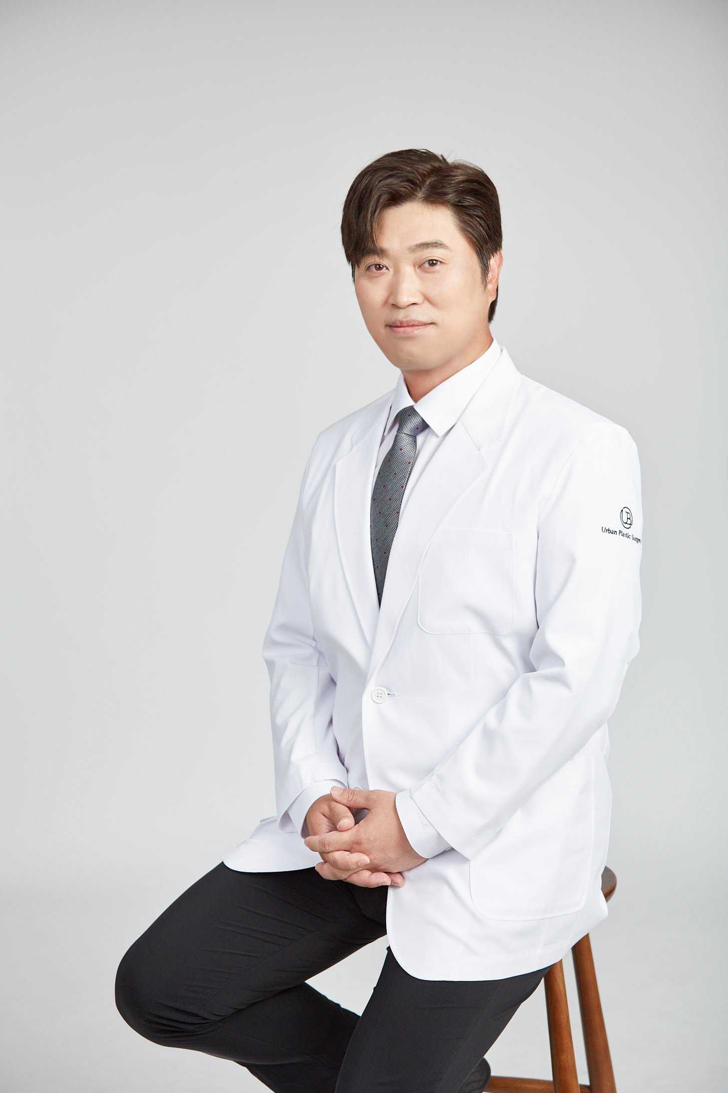 Logo                    After