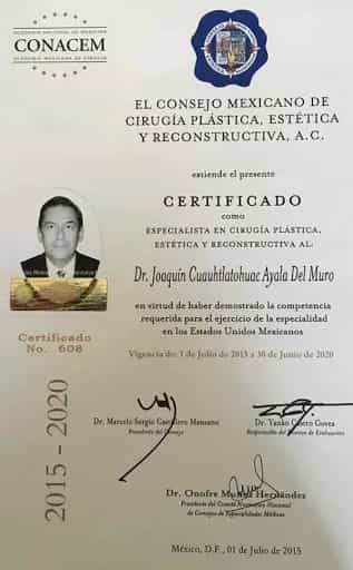 Dr. Joaquín Ayala, cirujano plástico certificado en Tijuana