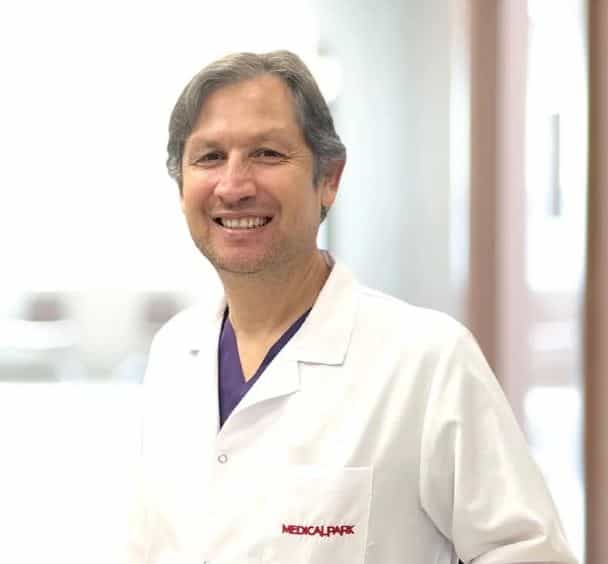 Dr. Adem Gul (Oftalmología)