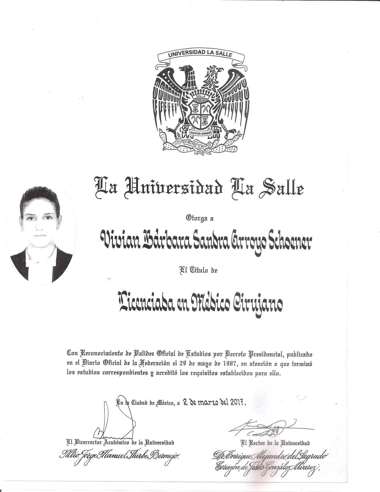 Professional Medical Degree (Título Profesional)