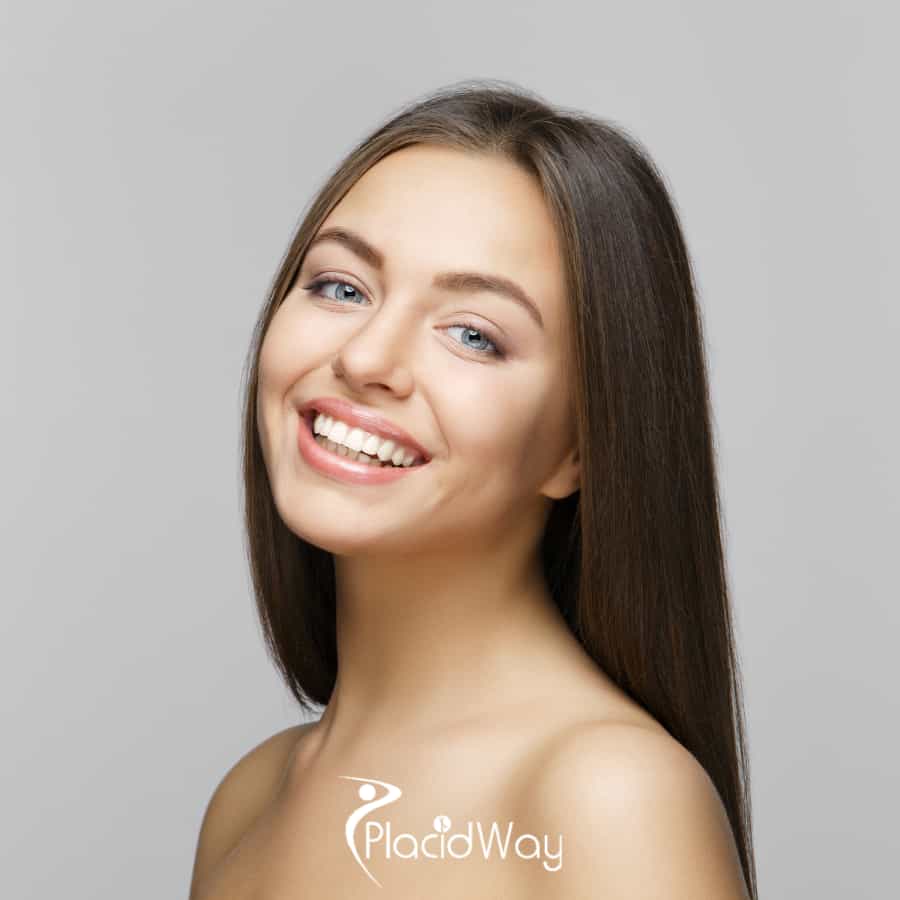 Dental Crowns vs Veneers in Albania: Which Treatment Is Better for Your Smile?