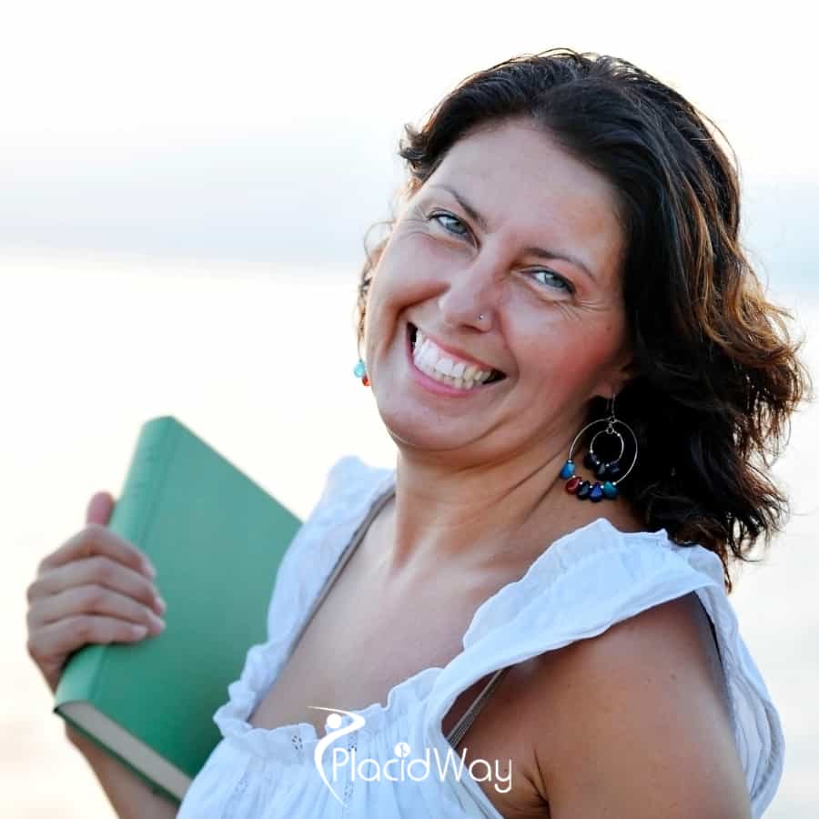 The Stairs She Stopped Taking: Amanda Reed’s Morbid Obesity Gastric Bypass Story from the United States to Mexico