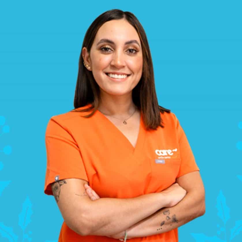 Dra. Daniella Martinez - Dentista en Los Algodones, México