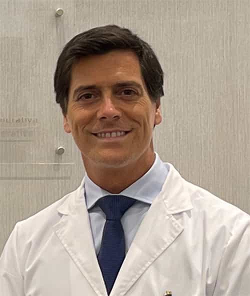 Dr. Martín Estevez, MD