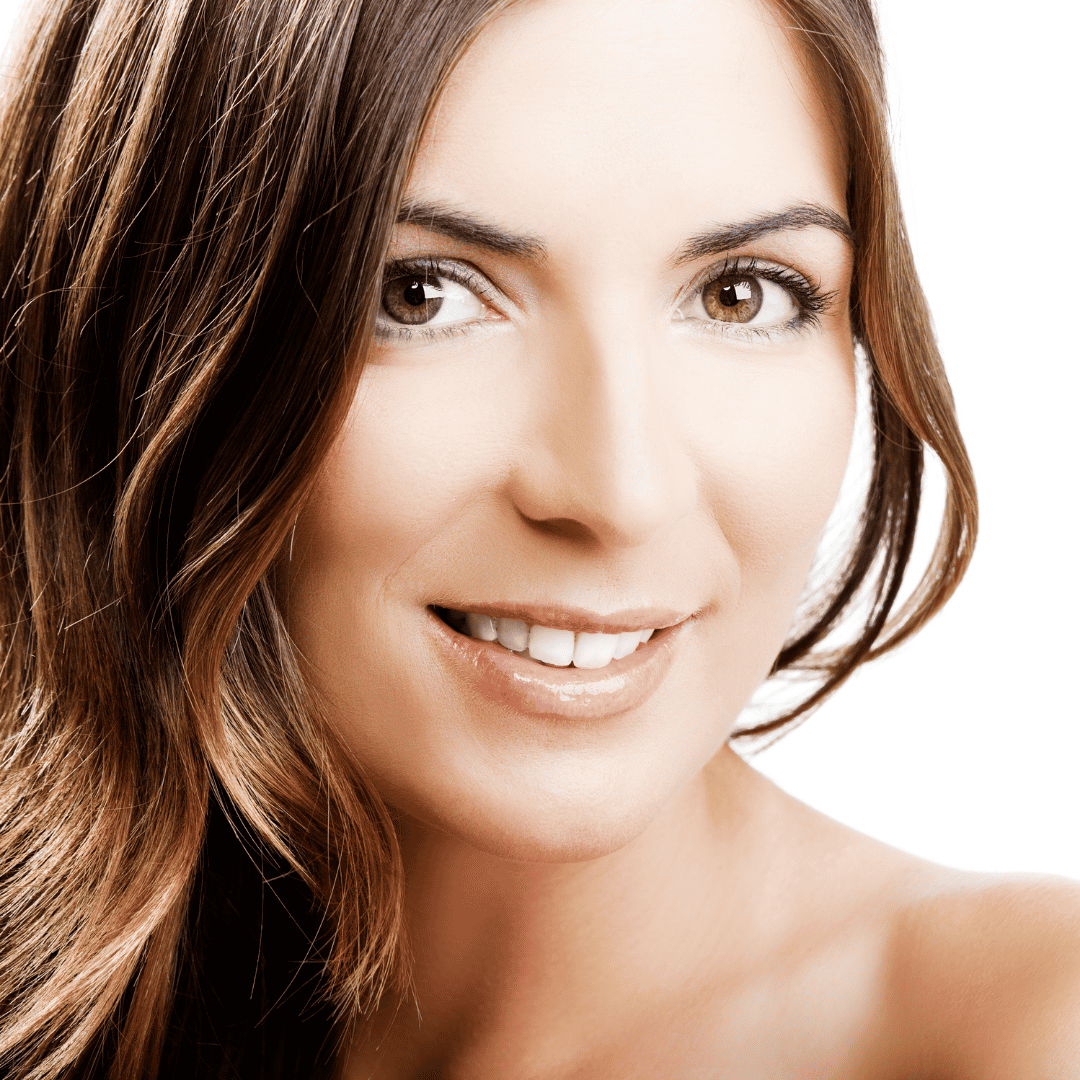 Paquete especial para un cambio de imagen de sonrisa en Turquía con Tower Dental