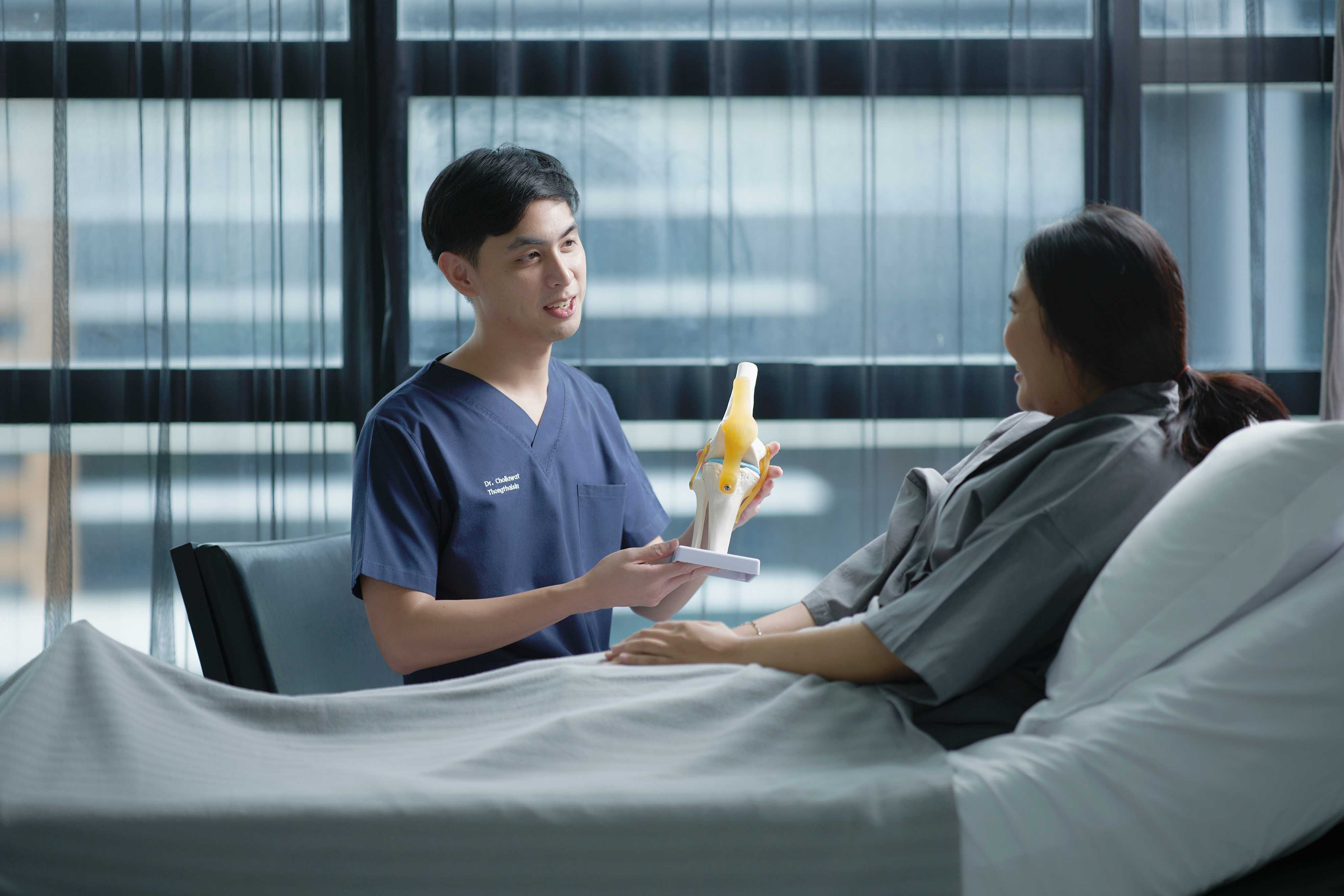 Однодневная программа терапии стволовыми клетками при артрите коленного сустава и пакет IV Anti Aging в Бангкоке, Таиланд от Vega Stem Cell Clinic