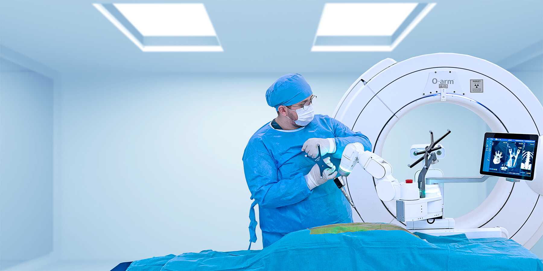Grupo de salud TURAN&TURAN, paquete de cirugía para estenosis espinal en Bursa, Estambul, Turquía 