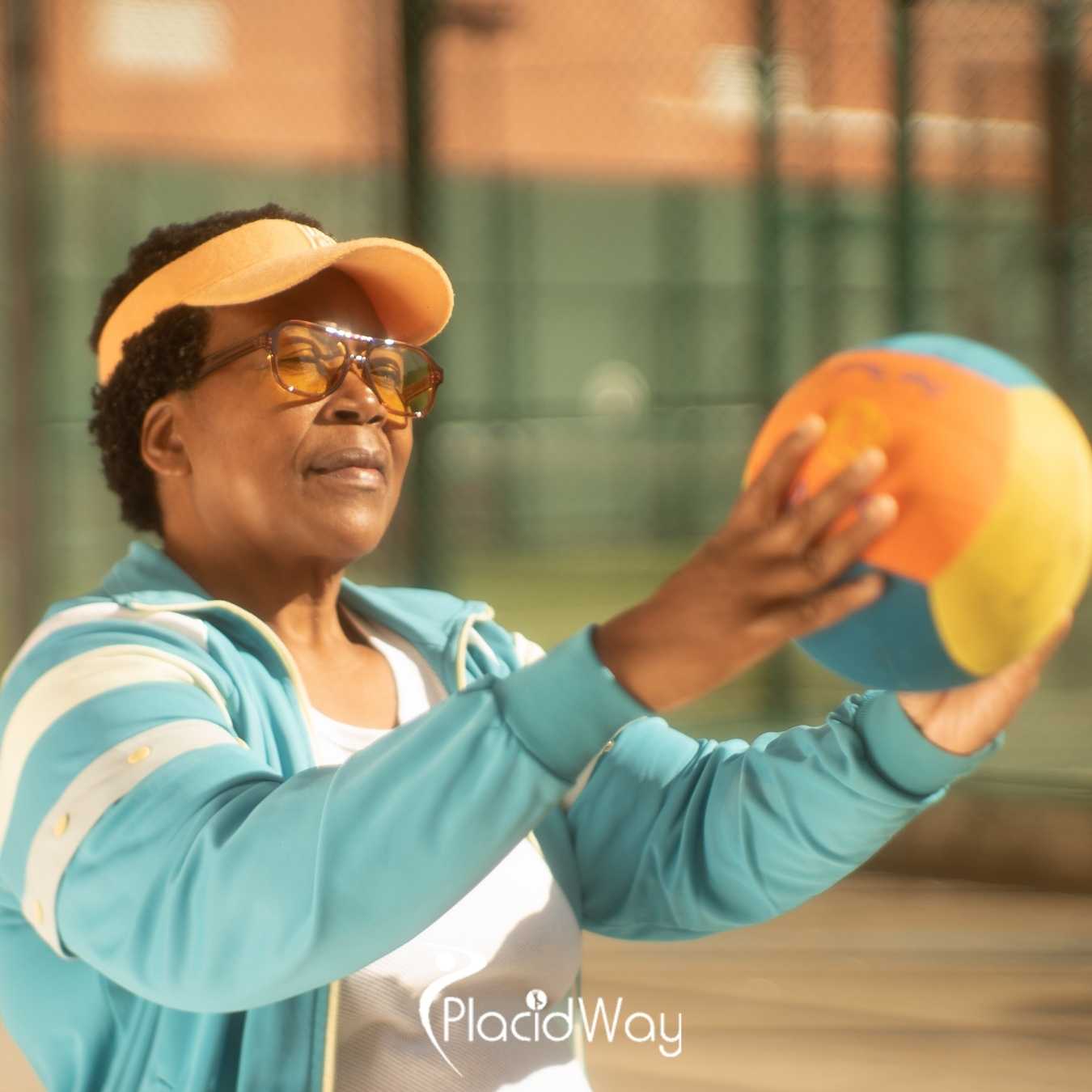 What is included in the stem cell joint repair packages for medical tourists in Slovakia?