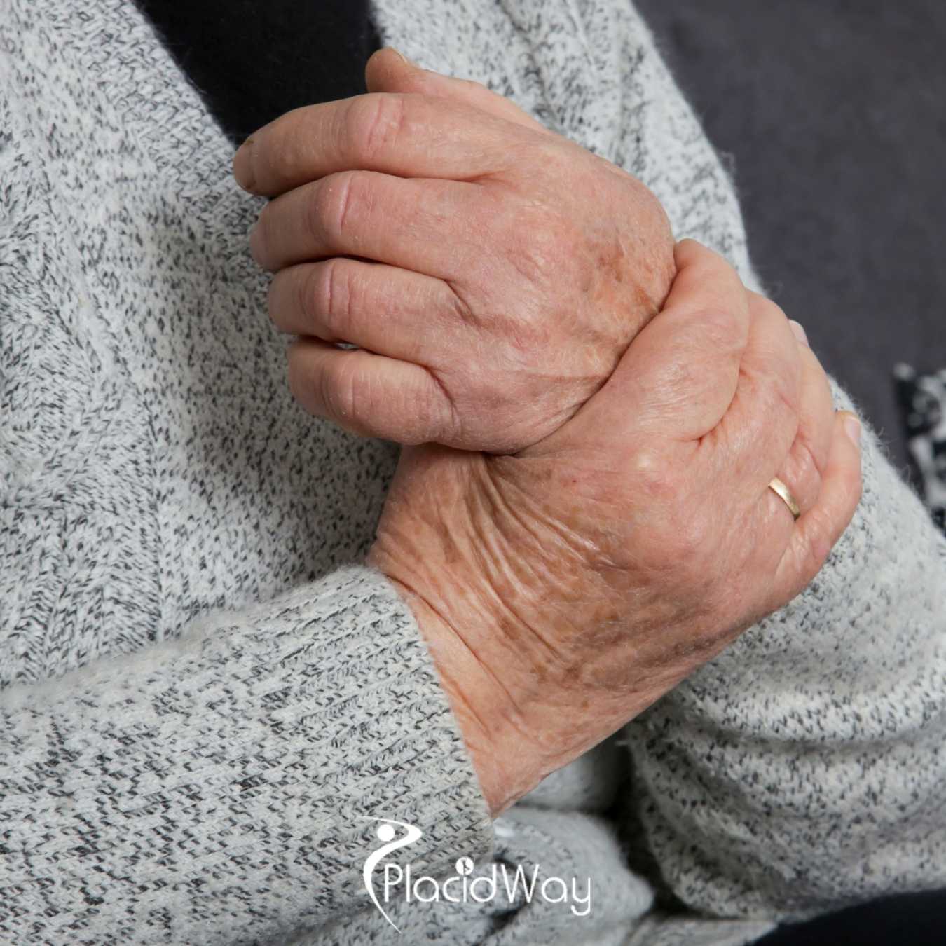 Can cultured stem cell treatments in Colombia completely heal severe tendinopathy and avoid the need for surgery?