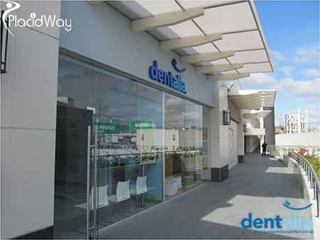 Modern Dental Clinic Dentalia Tijuana
