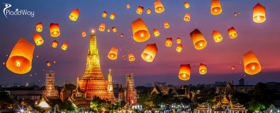 Wat Arun Temple in Bangkok Thailand