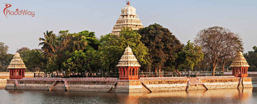 Vandiyur Mariamman Teppakulam Temple in Madurai, India