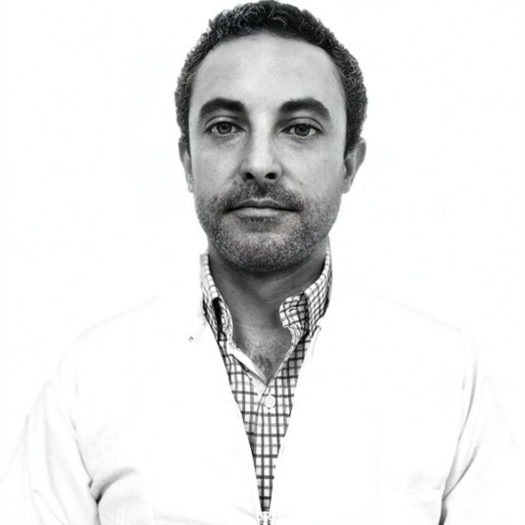 Dr. Alejandro Robert Montenegro