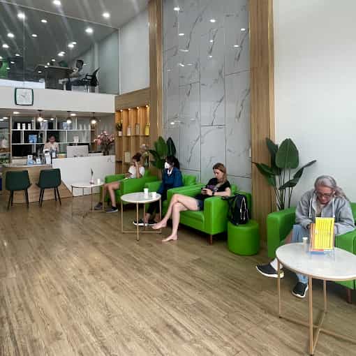 affordable dental implants Vietnam