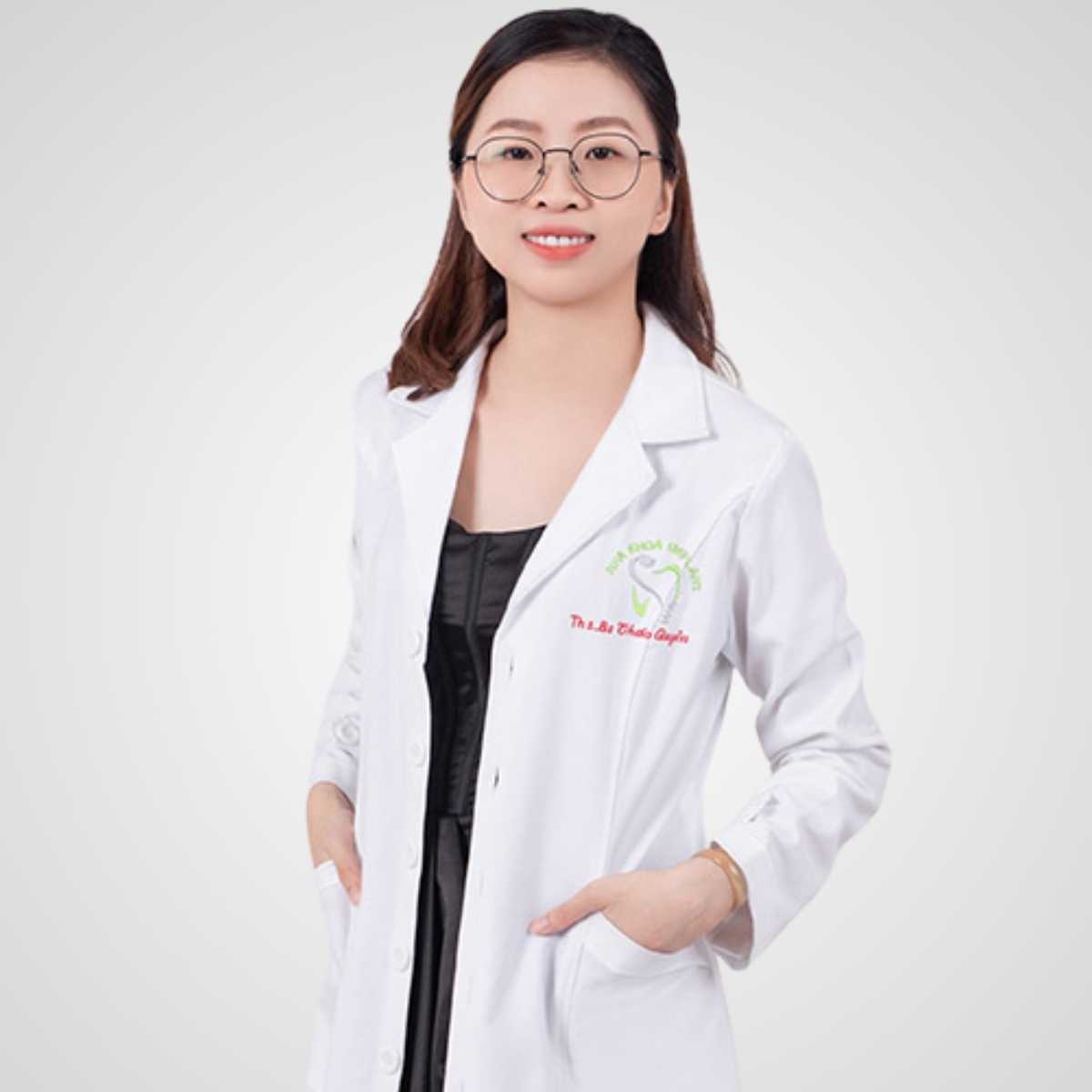 Dr Tran Thao Quyen - Dentist in Vietnam
