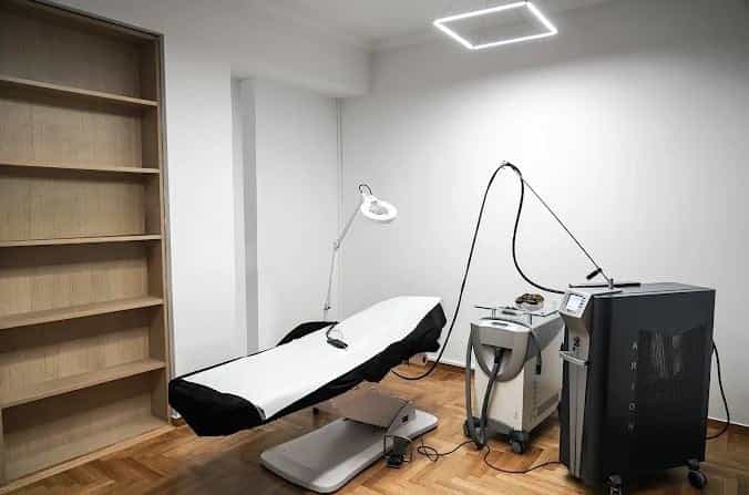 Plastic Surgeon in Greece by Dr. Elias Moustakis