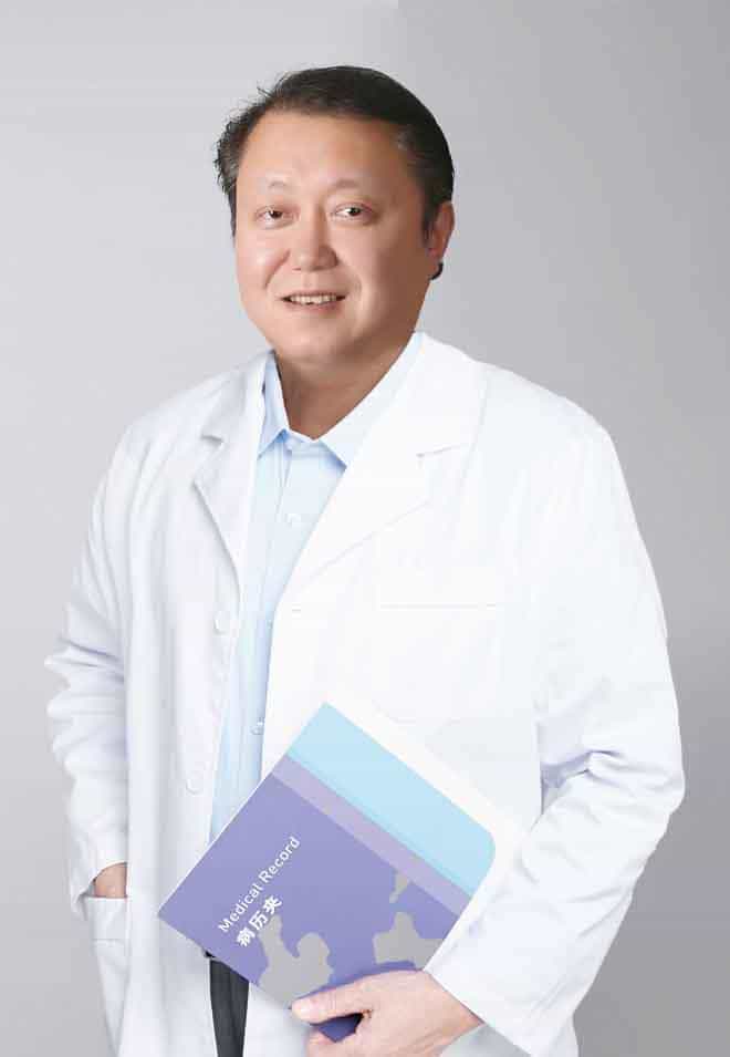 الدكتور وو يونغ