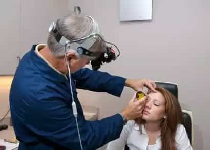 Lasik eye surgery