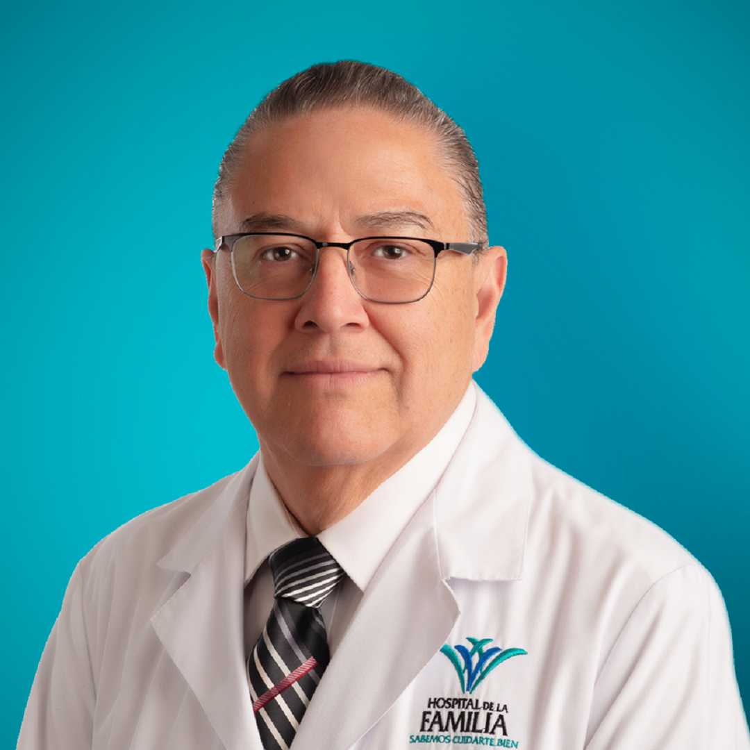 Dr. Ricardo Llamas