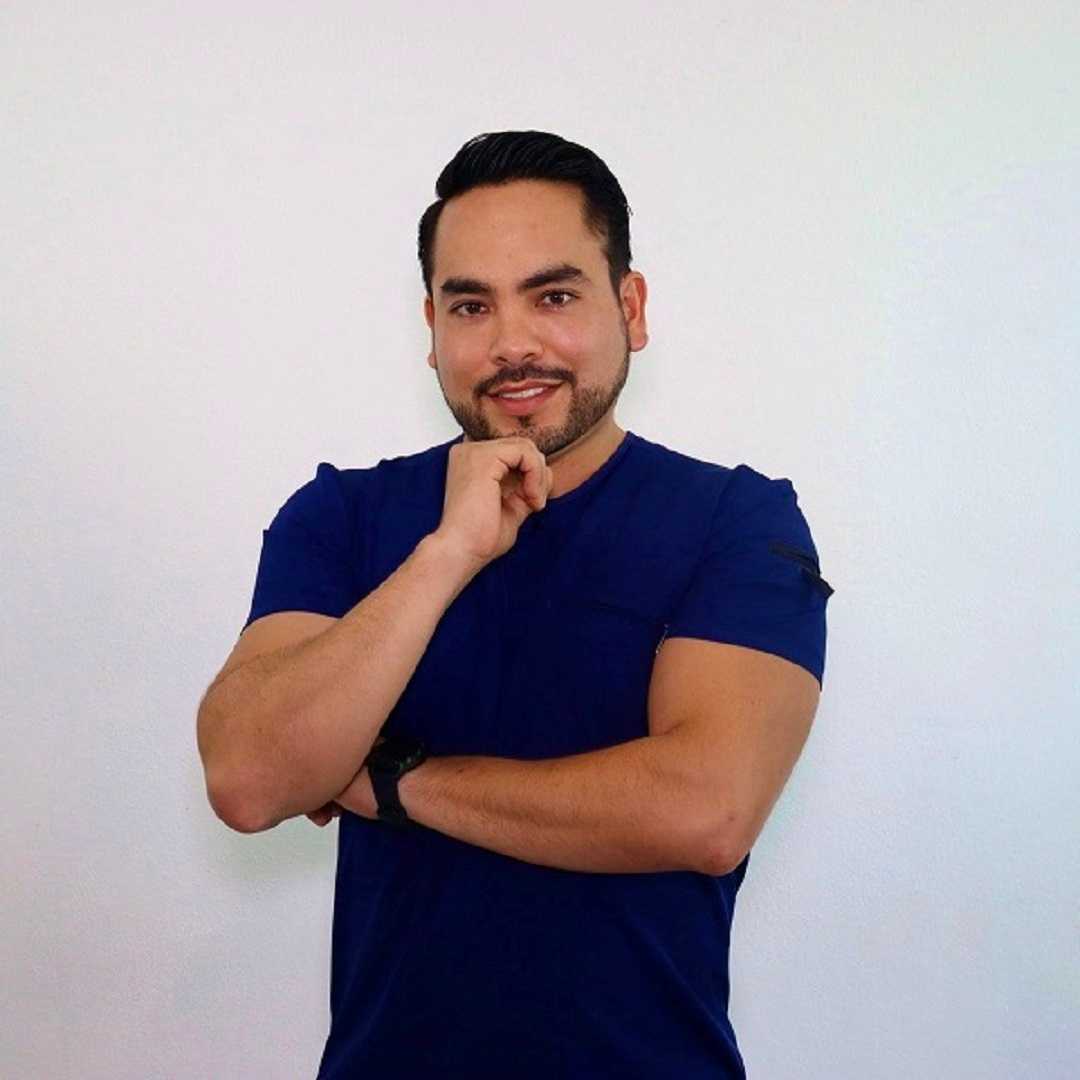 Dr. Adrian Nieto Romero