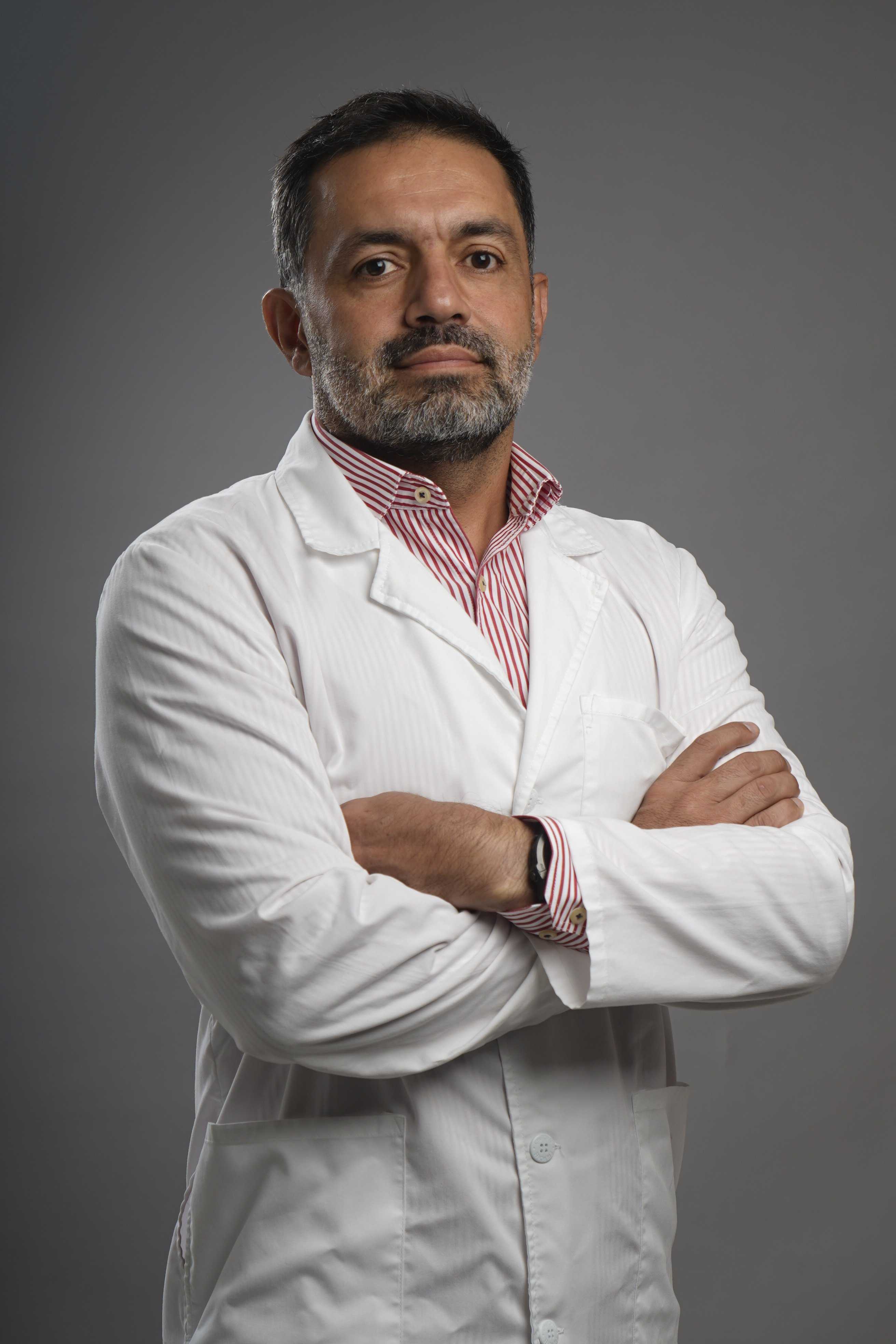 Juan Esteban Suárez, MD, Medical Surgeon and Specialist in Orthopedic and Traumatology