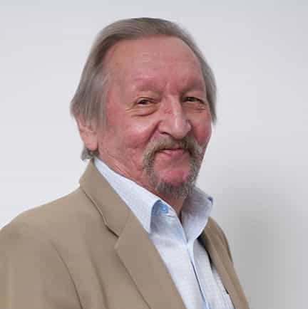 Dr. Oleksandr Kukharchuk