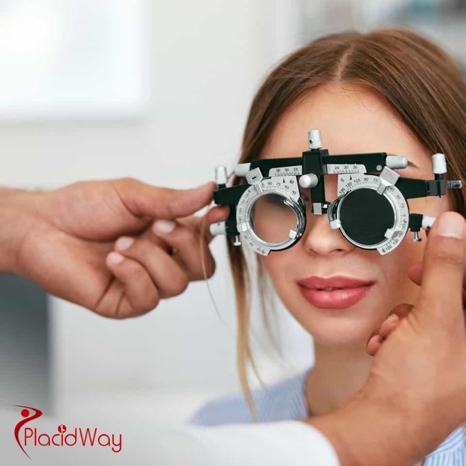 Who is considered the best eye doctor in the world?