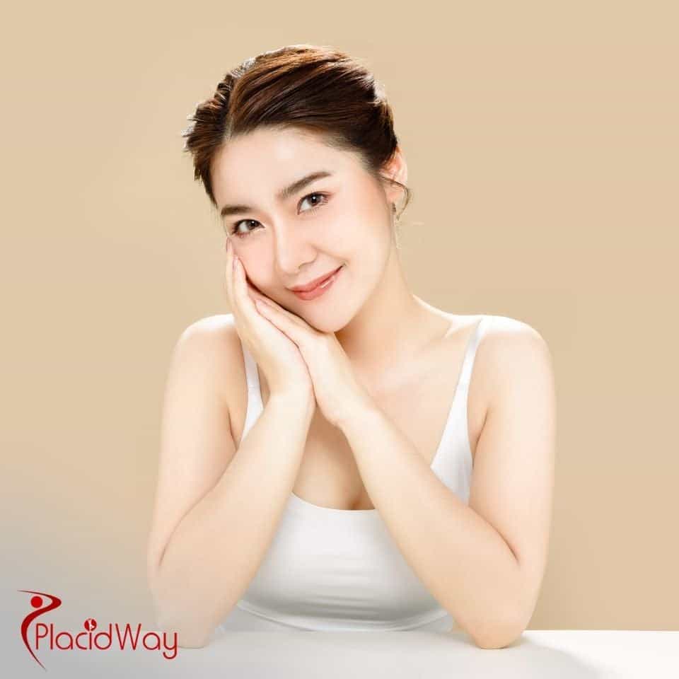 Which surgeons are ranked among the top 10 in Thailand for cosmetic surgery?
