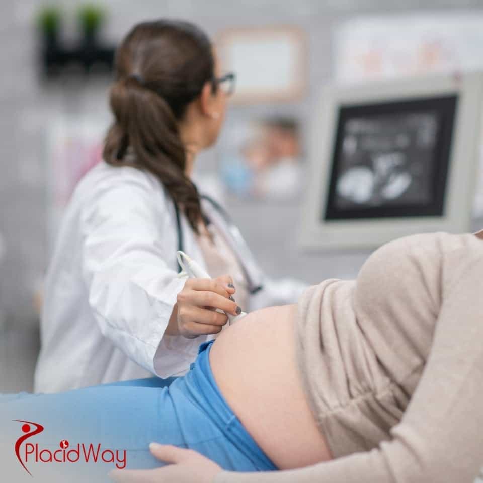 What do patient reviews say about IVF clinics in Bangkok?