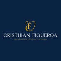 Dr Cristhian Figueroa - Dental Clinic in Bucaramanga Colombia