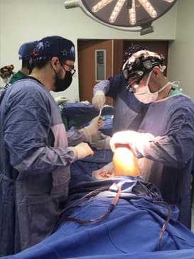 Slider image (4) Knee and Hip Clinic in Nuevo Laredo, Mexico