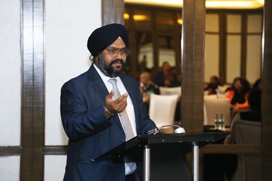 Slider image (4) Dr. Sukhvinder Singh Saggu - COMS Clinic