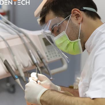 Slider image (5) Dentech Dental Centar