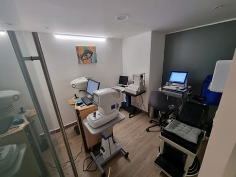 Slider image (2) Enlace Visual Ophthalmic Center in Mexico City