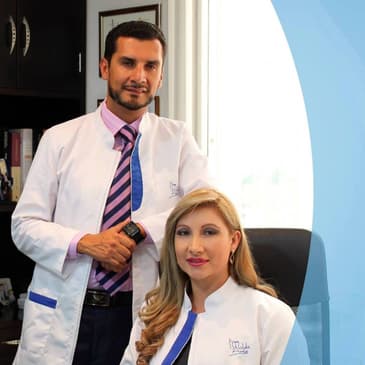 Slider image (2) Dr. Fernando Munar - Cirugia Plastica