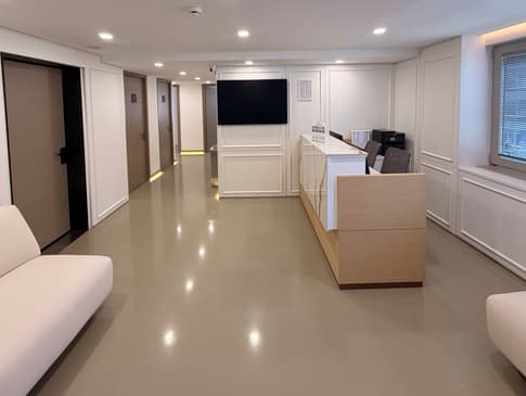 Slider image (1) Dt. Sibel Gokceer - Dental Clinic in Istanbul Turkey
