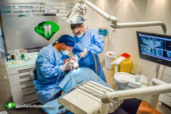 Slider image (1) Emerald Dental Tirana - Dental Clinic in Tirana Albania