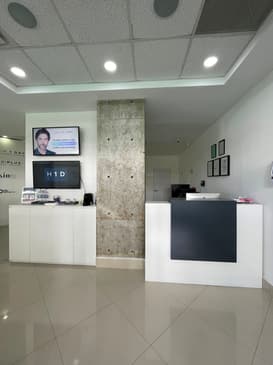 Slider image (2) Hair in 1 Day - Hair Transplant Clinic in Monterrey