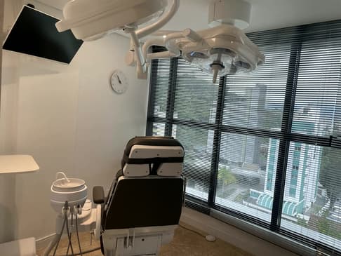 Slider image (8) Clinica Dr. Fernando Giovanella in Blumenau, Brazil